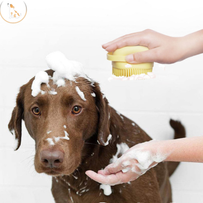 Brosse de bain pour chien | Softbrush™